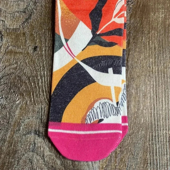 Xpooos |  Socks - Picture 2 of 3